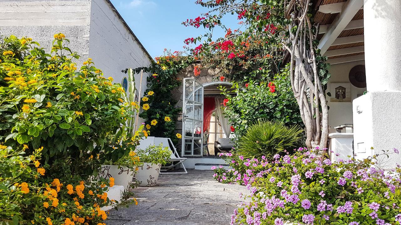 Villa Sea Rose Lipari  Exterior photo